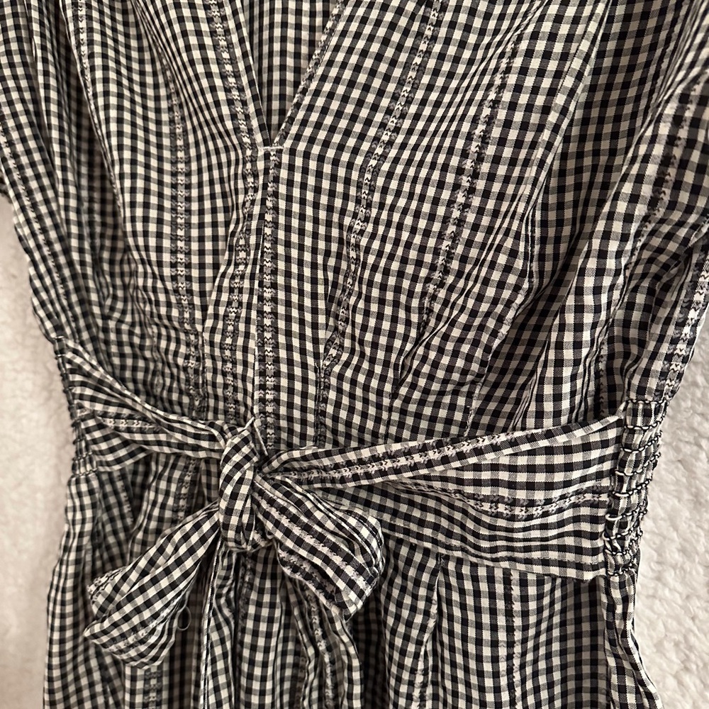 Polyester/rayon blend pullover top. - Picture 4 of 4